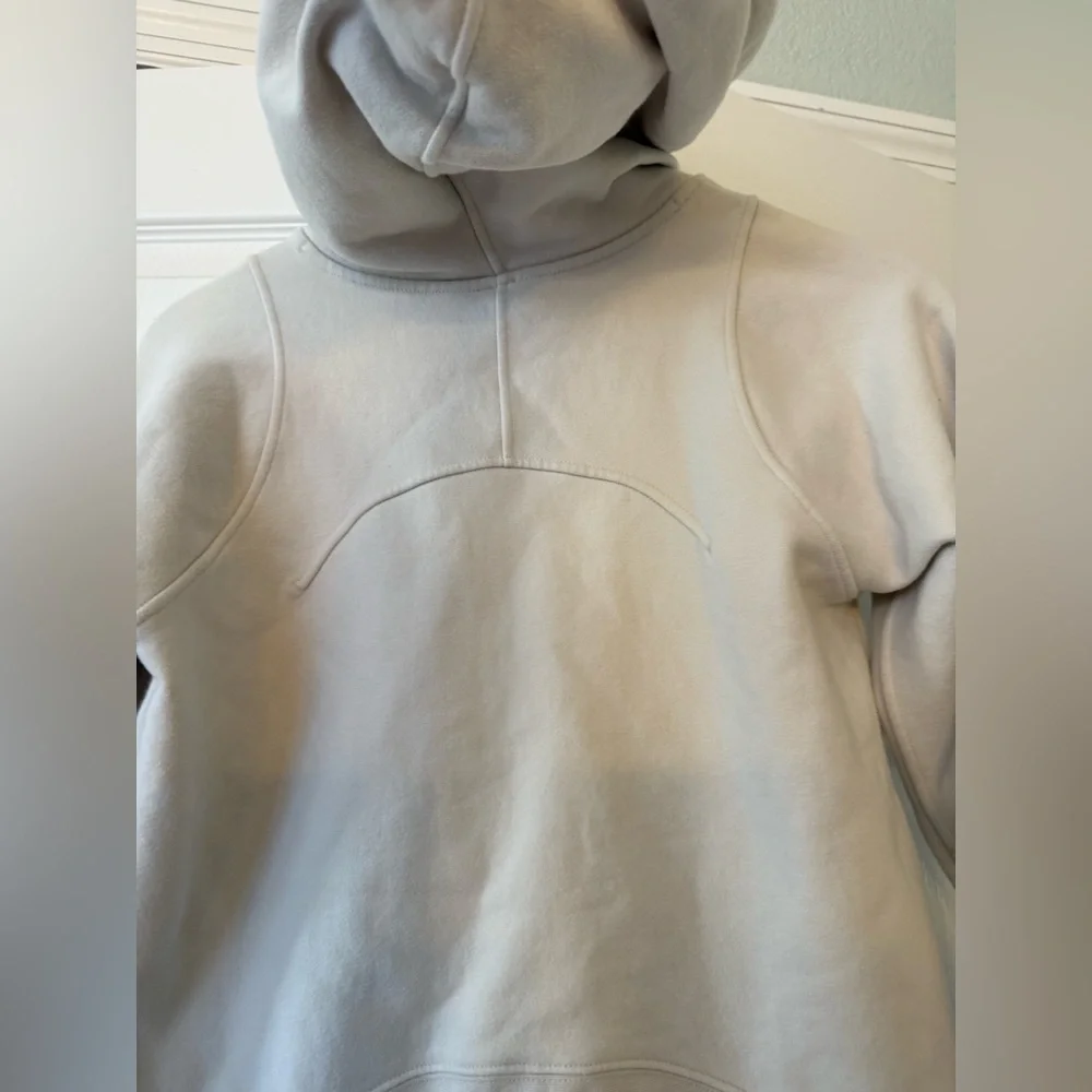 lululemon loungeful hoodie
white opal size 2 - Picture 6 of 7